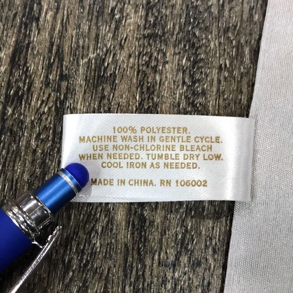 Metallic Gray Table Runner w Snowflake Embellishments - Picture 7 of 7